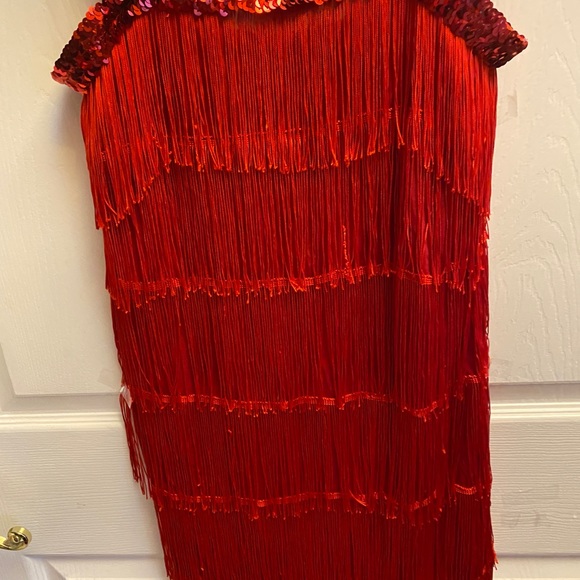 Red Shimmering with flow strings at every move - Picture 3 of 7